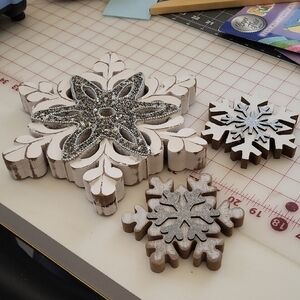 3 Snowflakes